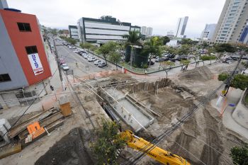 Obras de drenagem e contenção de encostas preparam a cidade para as