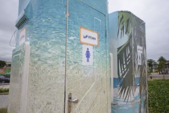 Banheiro HIdráulico na Praia de Camburi
