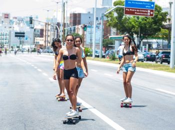 Rua de Lazer - Praia de Camburi