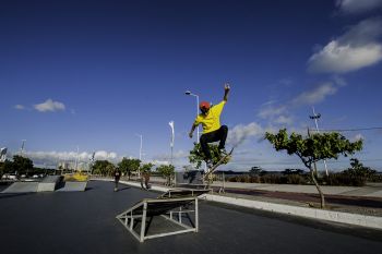 Area de Pedestres, skatistas e patinadores - Gabriel