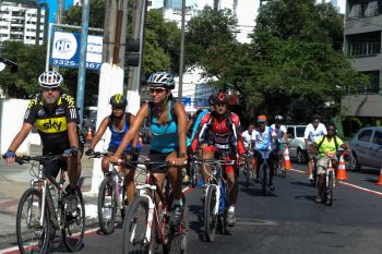 Ciclofaixa que liga o Tancredão a Rua de Lazer