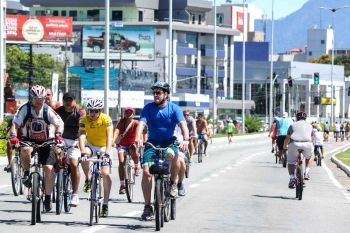 Ciclofaixa que liga o Tancredão a Rua de Lazer