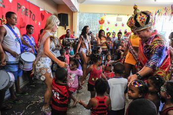 Família Real do Carnaval no Cmei Sinclair Pillips