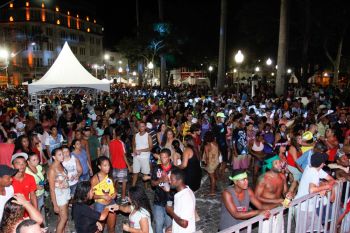 Praça Costa Pereira lotada ns shows do Carnaval do Centro