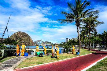 Limpeza da Baía de Vitória