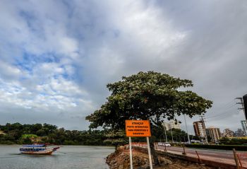 Obra Ciclovia Ponte de Camburi