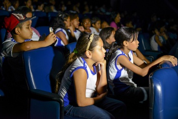 Alunos da rede municipal de ensino participam do Festival de Linguagens Integradas na UFES