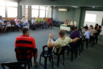 Reunião na SEMC com representantes do bloco de carnaval