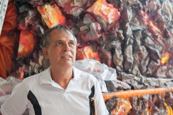 Barracão da escola de samba unidos da piedade - presidente da escola