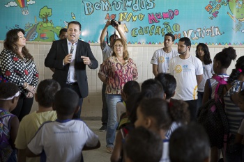 Escola em tempo integral