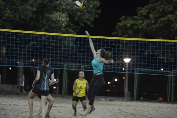 Fotos Noturnas do Centro de Treinamento de Volei de Areia