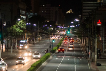Nova iluminação da Reta da Penha