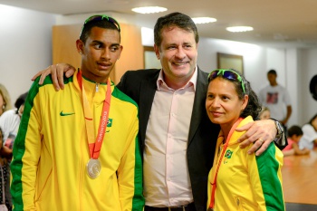 Chegada dos atletas medalhistas das Paralimpíadas de Toronto