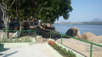 Área de lazer na orla de São Pedro
