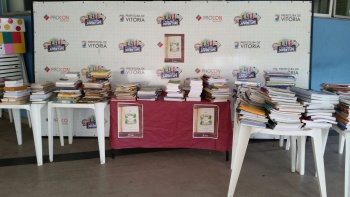 Livros doados Casa da Juventude
