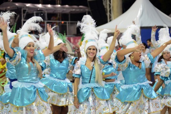 Carnaval 2016 - Rosas de Ouro