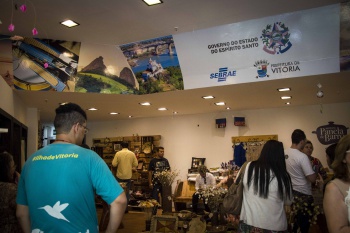 Inauguração loja de artesanato - fachada loja