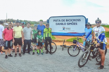 Pista de Bicicross no Parque Zé da Bola