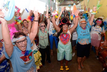 Carnaval dos Serviços de Convivência