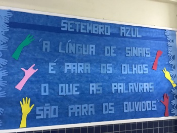Dia Nacional do Surdo é comemorado nas escolas de Vitória