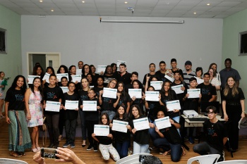 FORMATURA DOS ESTUDANTES DA REDE DE ENSINO FUNDAMENTAL DO PIBIC JR