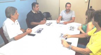 Reunião sobre eficiência energética na Semohab