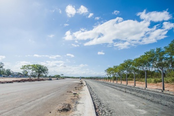 Obras na Avenida Adalberto Simão Nader no novo Aeroporto