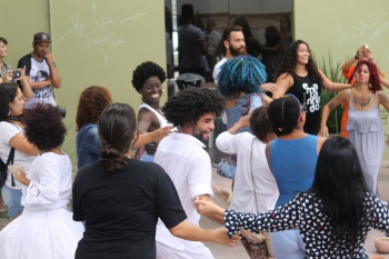 Performance Kalunga Coletivo Emaranhado