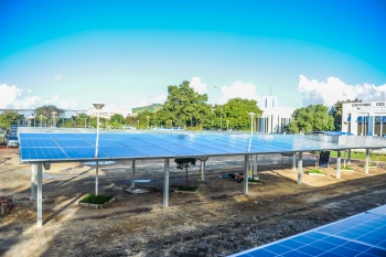 Usina de geração de energia solar - Instalação das placas solares