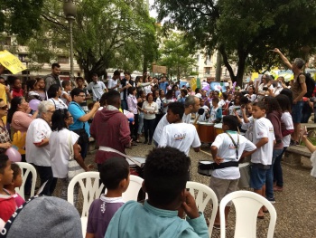 Luta contra a violência contra idosos