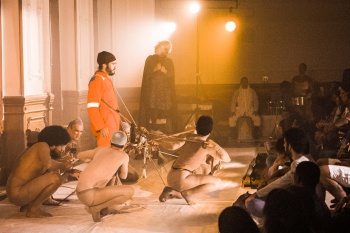Espetáculo teatral “Miserere Mo Quim Pó”. Apresentação de conclusão da turma do curso técnico em Teatro, Dança e Música FAFI