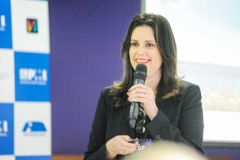 Joseane Zoghbi (Subsecretária de Planejamento, Gestão, Projetos e Captação de Recursos) no 14º Seminário Capixaba de Gerenciamento de Projetos