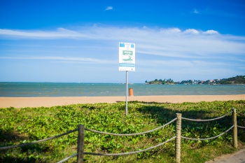 Placa de Balneabilidade na Praia de Camburi