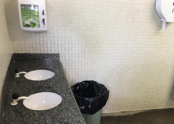 Manutenção dos banheiros do Parque Moscoso