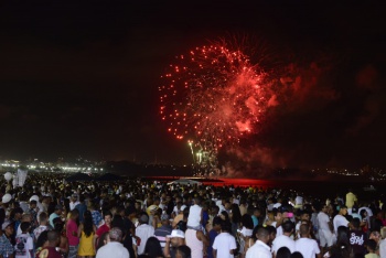 Réveillon 2019 na Praia de Camburi