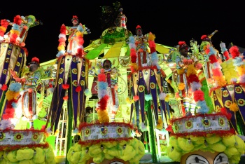 Desfile da MUG no sambódromo