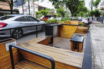 Parklets na Praia do Canto