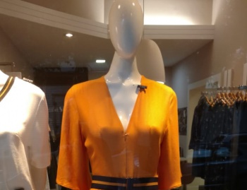 Fiscalização do Procon em lojas da Praia do Canto