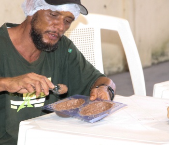 Escola da Vida Jardim da Penha oficina de ovos de pascoa