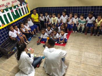 Saúde bucal em Cmei