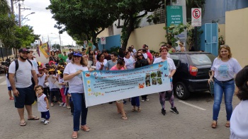 Caminhada ecológica do Cmei Jacyntha no Dia do Manguezal