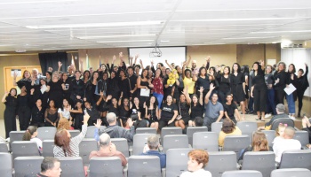 Entrega de certificado de libras