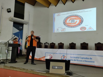 Defesa Civil apresenta programa de prevenção em seminário estadual