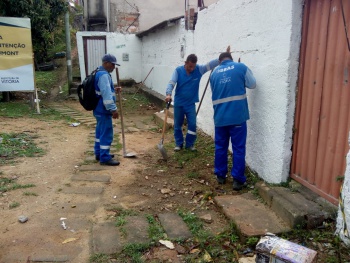 instalação de caixa ralo na parte alta do Bairro Santos Dumont , próximo a quadra