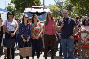 Entrega de Ambulâncias