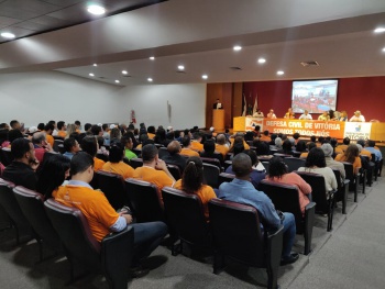 Entrega de certificados da capacitação de voluntários para Defesa Civil