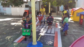 Educação para o trânsito no Brincartes