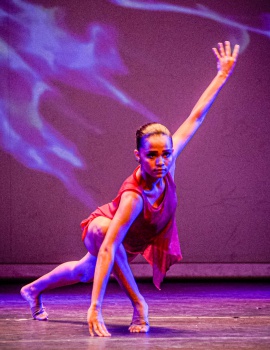 Espetáculo Trajetória - FAFI. Espetáculo de Dança apresentado no teatro SESC Glória