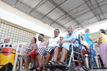 Benedita e filha evany na açãode graça do CCTI MO