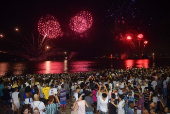 Réveillon 2020 - Queima de fogos na Praia de Camburi